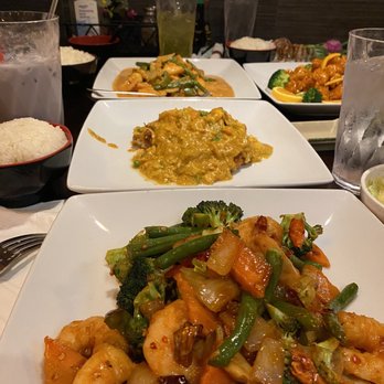 Asian Bistro - 9. Yellow Curry Red Snapper 11. Broccoli with Shrimp - Vietnamese Near Me - Morgantown, West Virginia Asian Bistro - 9. Yellow Curry Red Snapper 11. Broccoli with Shrimp - Vietnamese Near Me - Morgantown, West Virginia