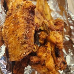 Delicious lemon pepper wings!!