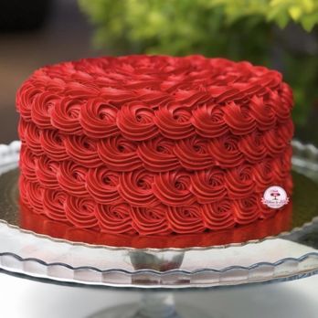 Viktor Benes Bakery - That's the cake I ordered - Bakeries Near Me - Valley Village, California