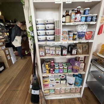 Momma’s Grocery & Wine - Some local goodies - Beer, Wine & Spirits Near Me - Cambridge, Massachusetts