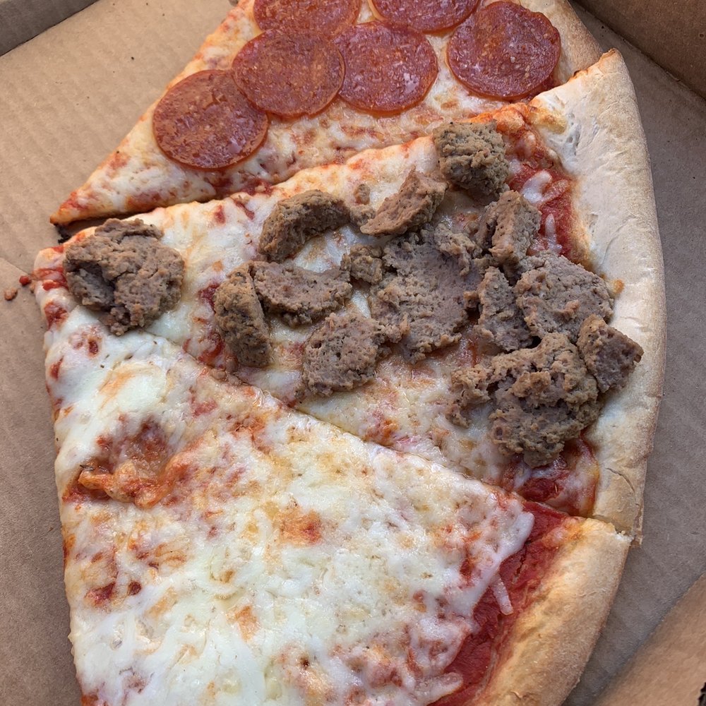 Frank's Pizza - two slices of pizza in a box - Italian Near Me - Waynesboro, Pennsylvania