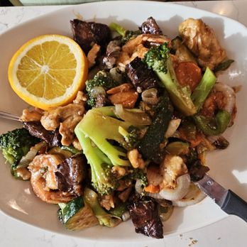 Hauppauge Palace Diner - Chicken/steak/shrimp teriyaki - Diners Near Me - Hauppauge, New York Hauppauge Palace Diner - Chicken/steak/shrimp teriyaki - Diners Near Me - Hauppauge, New York