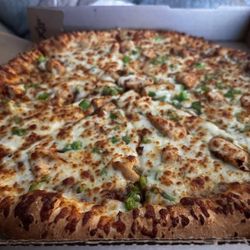Fat Boys Pizza - Southwest BBQ chicken pizza