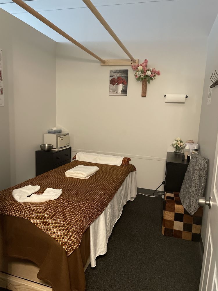 Well Spa Thai Bodywork Logo