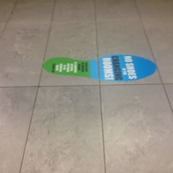 Cardiff International Pool - More pointless signage