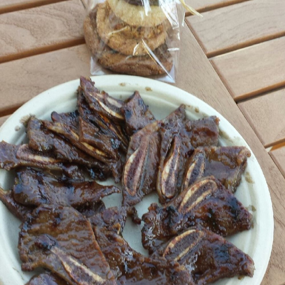 Åppellation - Winery-hosted pool party BBQ each Friday thrugh the summer.  SoOooo delish! - Venues & Event Spaces Near Me - Lodi, California