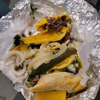 Taquerias Brianas - Mini tacos - Food Trucks Near Me - Kyle, Texas