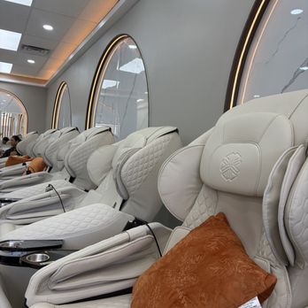 Lavish Nails & Spa - New remodeling. - Nail Salons Near Me - Stockton, California Lavish Nails & Spa - New remodeling. - Nail Salons Near Me - Stockton, California
