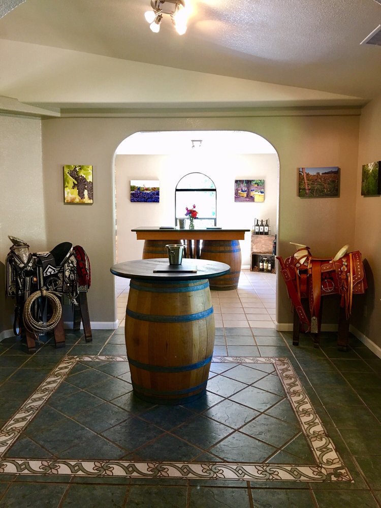 BORJON WINERY 70 Photos & 85 Reviews 11270 Shenandoah Rd, Plymouth