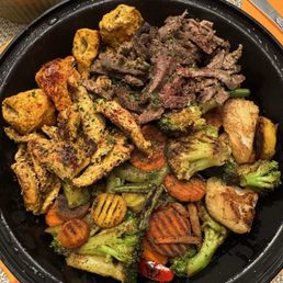 Mixed grill with vegetables Mixed grill with vegetables
