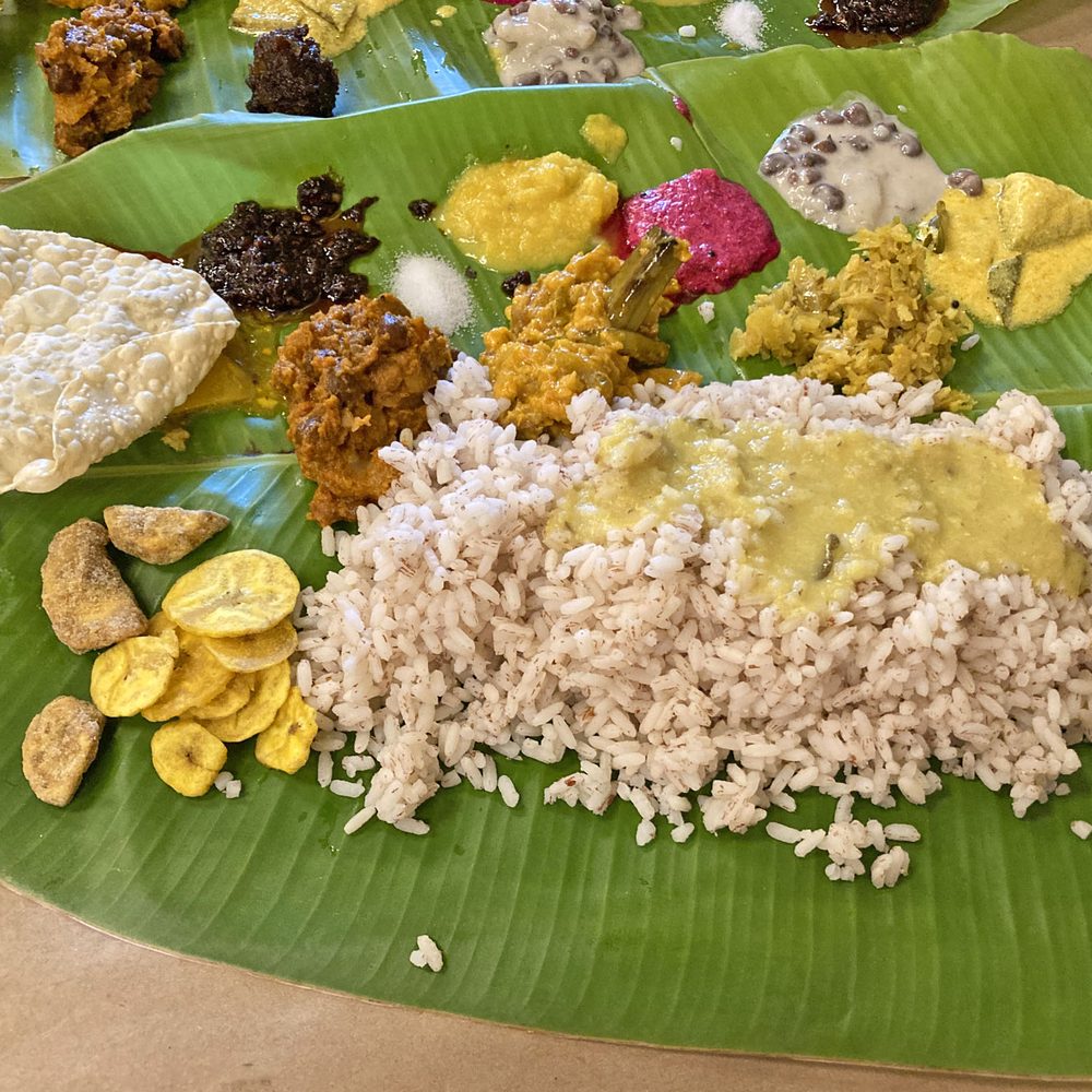Little South - Onam Sadhya (25+ vegetarian dishes with matta rice) - Sports Bars Near Me - Mississauga, Ontario
