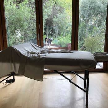 Wellness Mobile Massage - Deep tissue massage session provided by a licensed mobile massage therapist in Las Vegas. - Massage Near Me Wellness Mobile Massage - Deep tissue massage session provided by a licensed mobile massage therapist in Las Vegas. - Massage Near Me