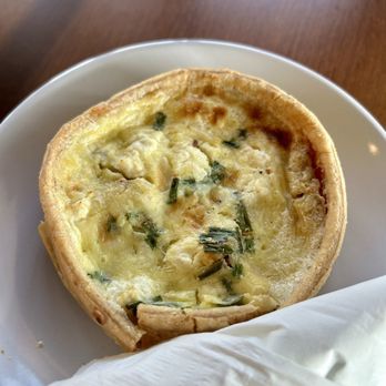 Sweet Reserve Cafe & Bakery - Chive, roasted tomato and goat cheese quiche - Bakeries Near Me - Winfield, Illinois