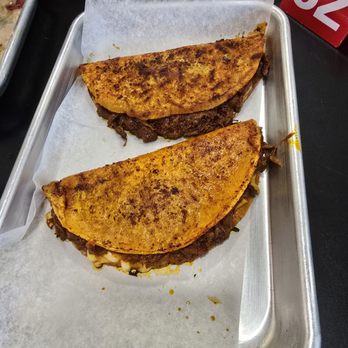 Carbon Tapatio - Quesabirrilla taco: cheese and beef...incredible - Tacos Near Me - Phoenix, Arizona