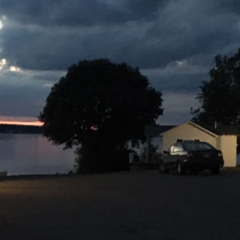 Emery's Cottages On the Shore - Vacation Rentals Near Me - Bar Harbor, Maine