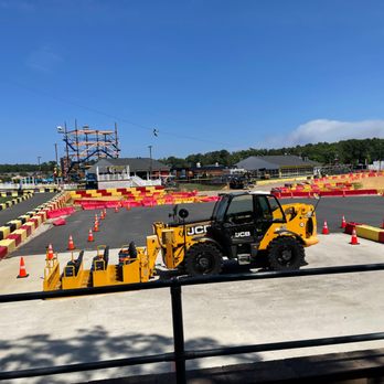 Diggerland USA - Amusement Parks Near Me - West Berlin, New Jersey