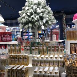 Bath & Body Works