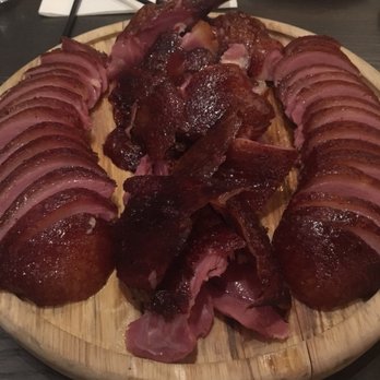 R&D Restaurant - Carved Duck - Asian Fusion Near Me - Toronto, Ontario