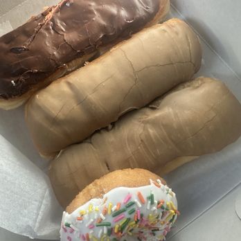 Judy's Donuts - Donuts Near Me - Newbury Park, California