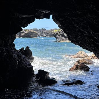 Hawaii by Storm - Tours Near Me Hawaii by Storm - Tours Near Me