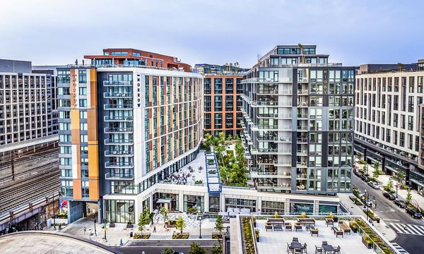 Market House by null