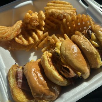 Smalls Sliders - 3 sliders meal - Burgers Near Me - Metarie, Louisiana Smalls Sliders - 3 sliders meal - Burgers Near Me - Metarie, Louisiana