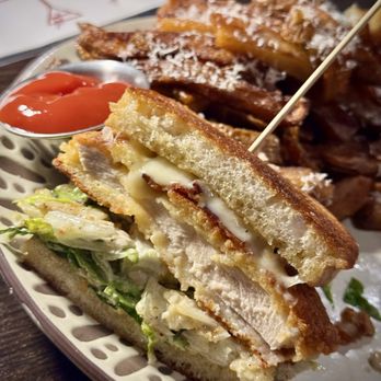 Spoke And Barrel - Chicken Caesar Club - New American Near Me - Mandeville, Louisiana