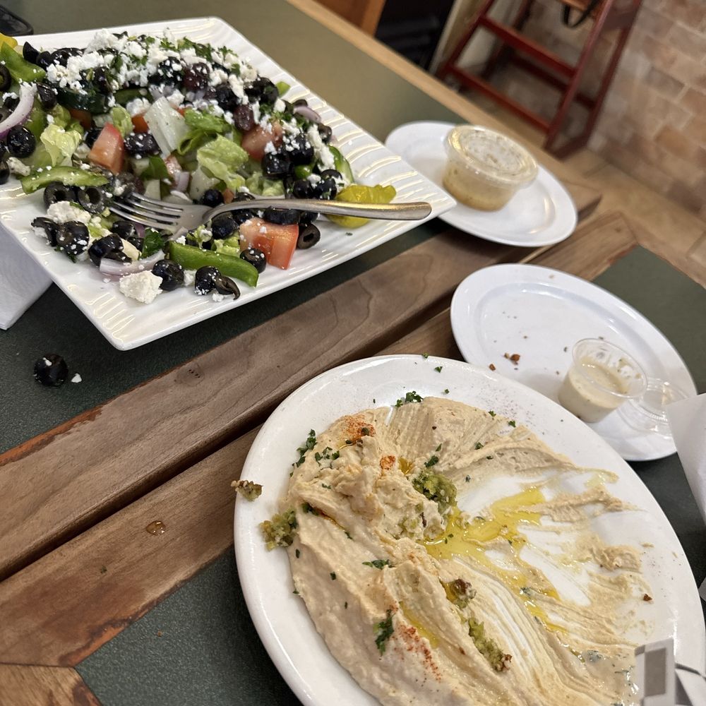 The best food ever!!! delicious great service.. hands-down