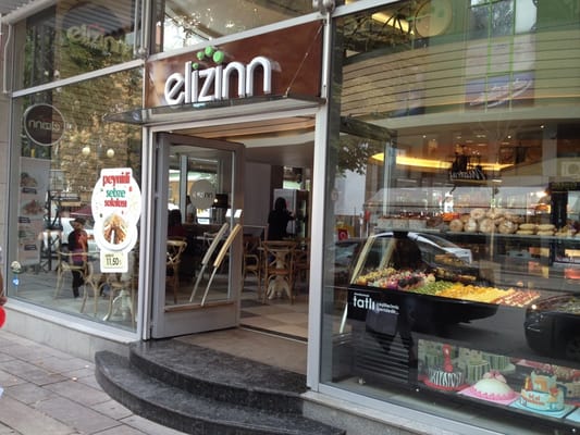 Elizinn Patisserie Restaurant by null