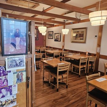 Toyoda Sushi - Inside - Sushi Bars Near Me - Seattle, Washington
