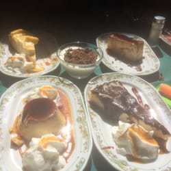 Hermanos Hernanz del Pozo - Y para finalizar los postres caseros de Adelaida. Sin duda un fin de semana para desconectar, disfrutar de la sierra y el buen comer.