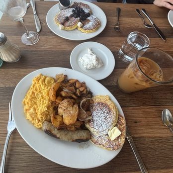 Plow - The Plow + Lemon Ricotta Pancakes - Breakfast & Brunch Near Me - San Francisco, California