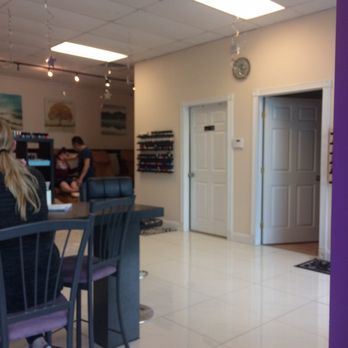 Polished Nail Spa - Nail Salons Near Me - Breinigsville, Pennsylvania