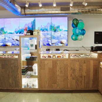 From The Earth Port Hueneme 17 Photos 58 Reviews Cannabis Dispensaries 2675 North Ventura Rd Port Hueneme Ca Phone Number Yelp