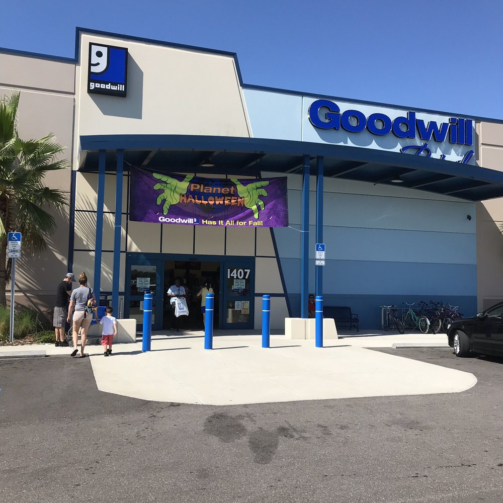 Front store Front store