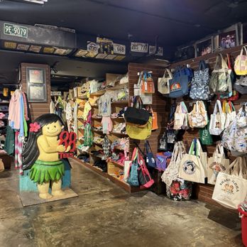 88 Tees - Women's Clothing Near Me - Honolulu, Hawaii 88 Tees - Women's Clothing Near Me - Honolulu, Hawaii
