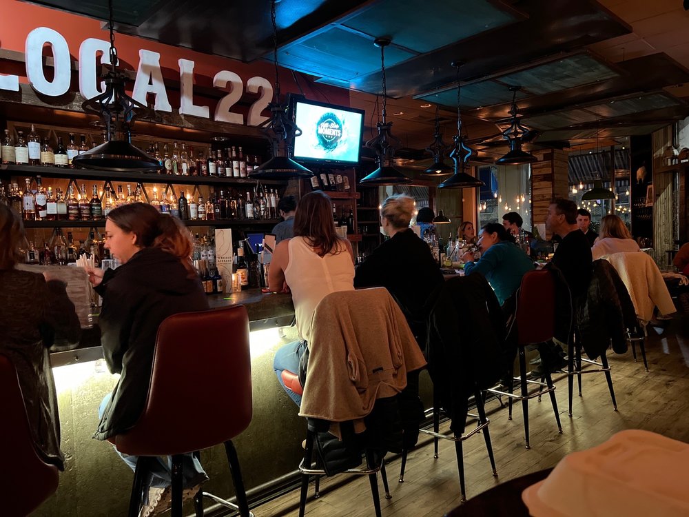 Local 22 Kitchen & Bar