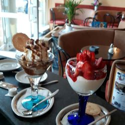 Eiscafé Dolomiti