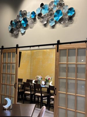 Lil Bowl, Thai and Japanese Cuisine by null