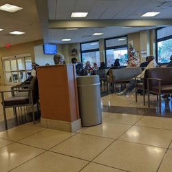MountainView Hospital - Lobby