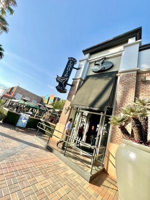 Bar Louie - The District by null