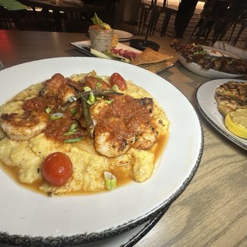 Pecan Craft Kitchen - Shrimp and grits - Southern Near Me - St Johns, Florida Pecan Craft Kitchen - Shrimp and grits - Southern Near Me - St Johns, Florida