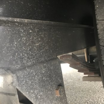 Edwins Towing Service - Right rear broken leaf spring. - Towing Near Me - Upland, California