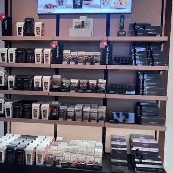 Läderach - Chocolatiers & Shops Near Me - Tukwila, Washington Läderach - Chocolatiers & Shops Near Me - Tukwila, Washington