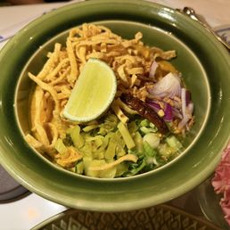 Chicken Khao Soy