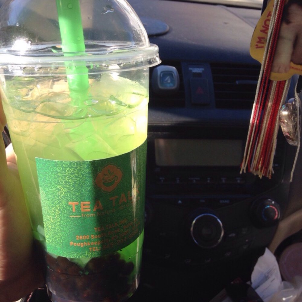 Tea Talk - Kiwi white peach - Bubble Tea Near Me - Poughkeepsie, New York Tea Talk - Kiwi white peach - Bubble Tea Near Me - Poughkeepsie, New York