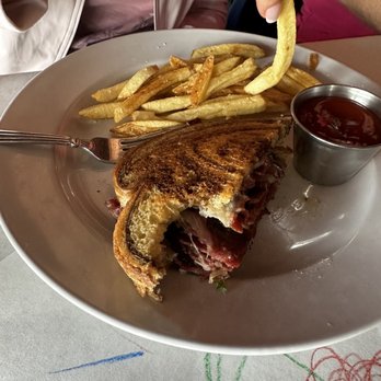 Asylum Restaurant - American Near Me - Jerome, Arizona Asylum Restaurant - American Near Me - Jerome, Arizona