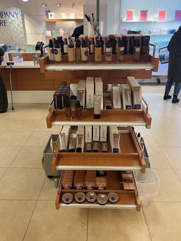 Estee Lauder Melville Ny Phone Number at Antonio Bondi blog