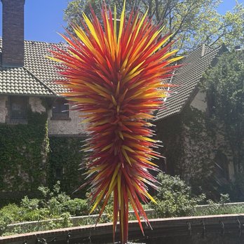 Denver Botanic Gardens - Glass art - Botanical Gardens Near Me - Denver, Colorado Denver Botanic Gardens - Glass art - Botanical Gardens Near Me - Denver, Colorado