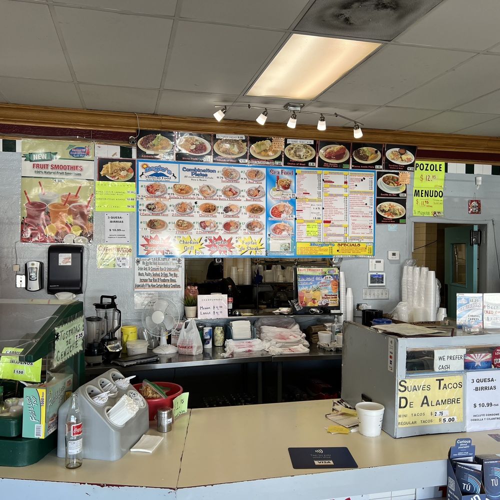 Regio's Mexican Food - the counter and menu - Mexican Near Me - Phoenix, Arizona Regio's Mexican Food - the counter and menu - Mexican Near Me - Phoenix, Arizona